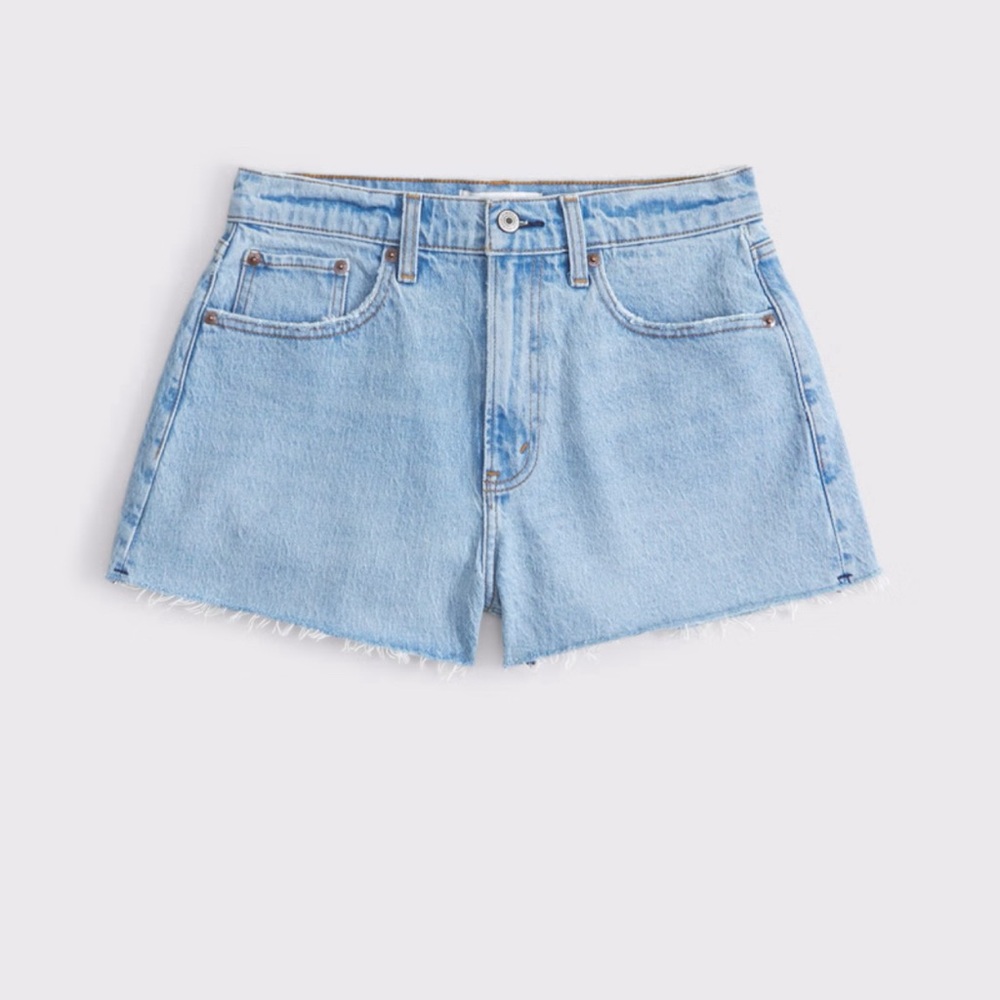 Abercrombie & Fitch curve love high rise mom‎ shorts in light blue wash NWOT